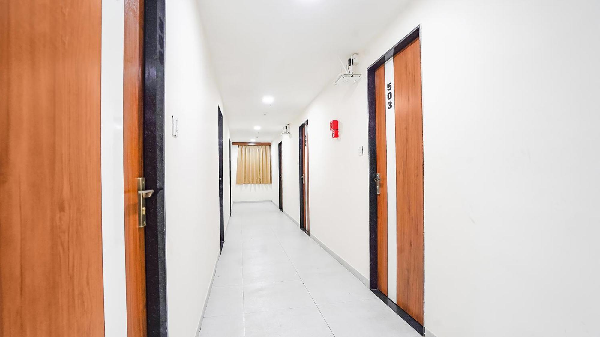 Fabhotel Vishala In Ahmedabad Esterno foto
