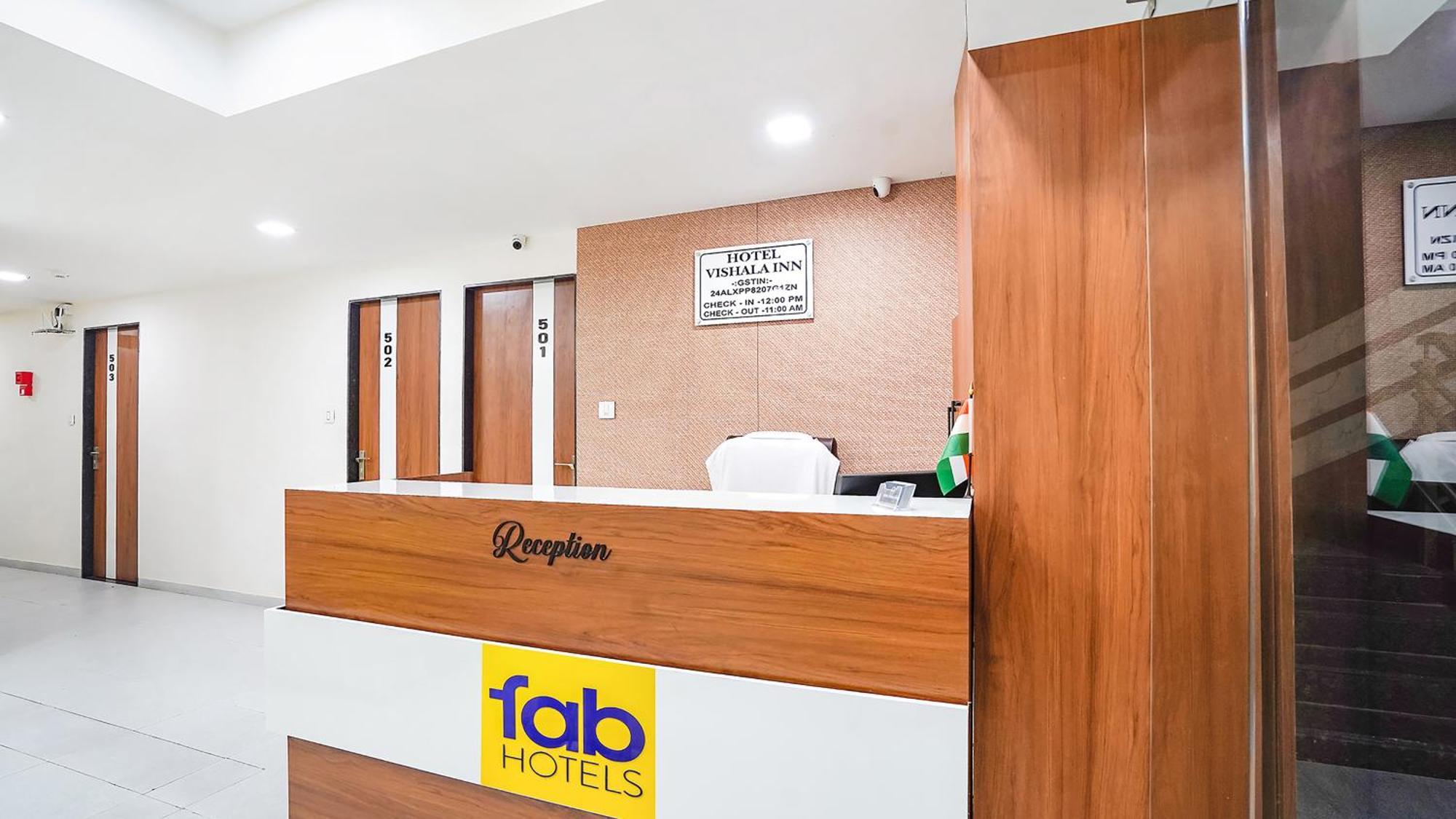 Fabhotel Vishala In Ahmedabad Esterno foto